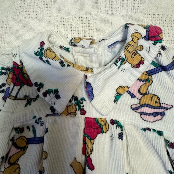 Vintage Charming Kids Footie with Bear Print - White and Multicolor Unisex - Picture 4 of 6